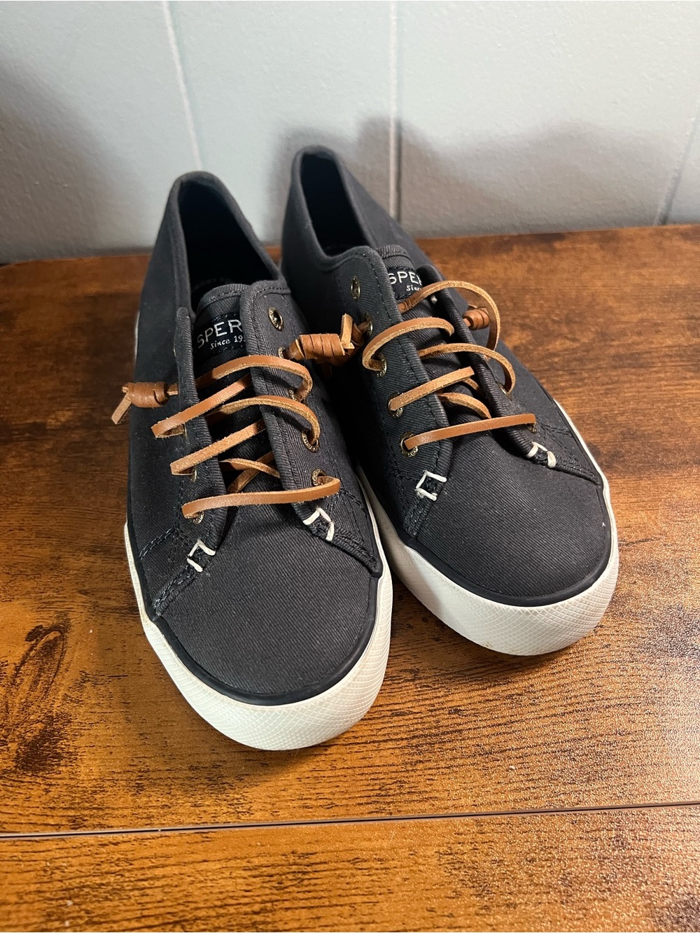 Women’s Sperry Size 5 1/2 Slip On Boat Shoes, Blue, VGC, Preppy, Topsiders